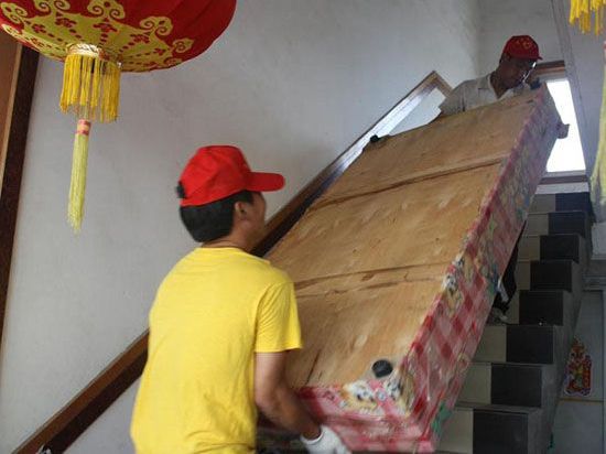 家庭商场搬运